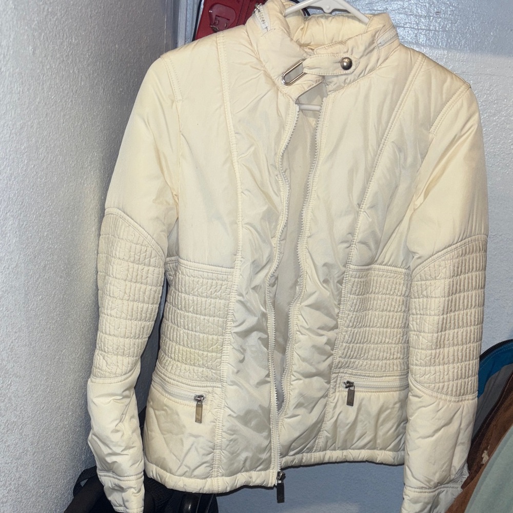 Tommy Hilfiger Women's Cream Puffer Jacket